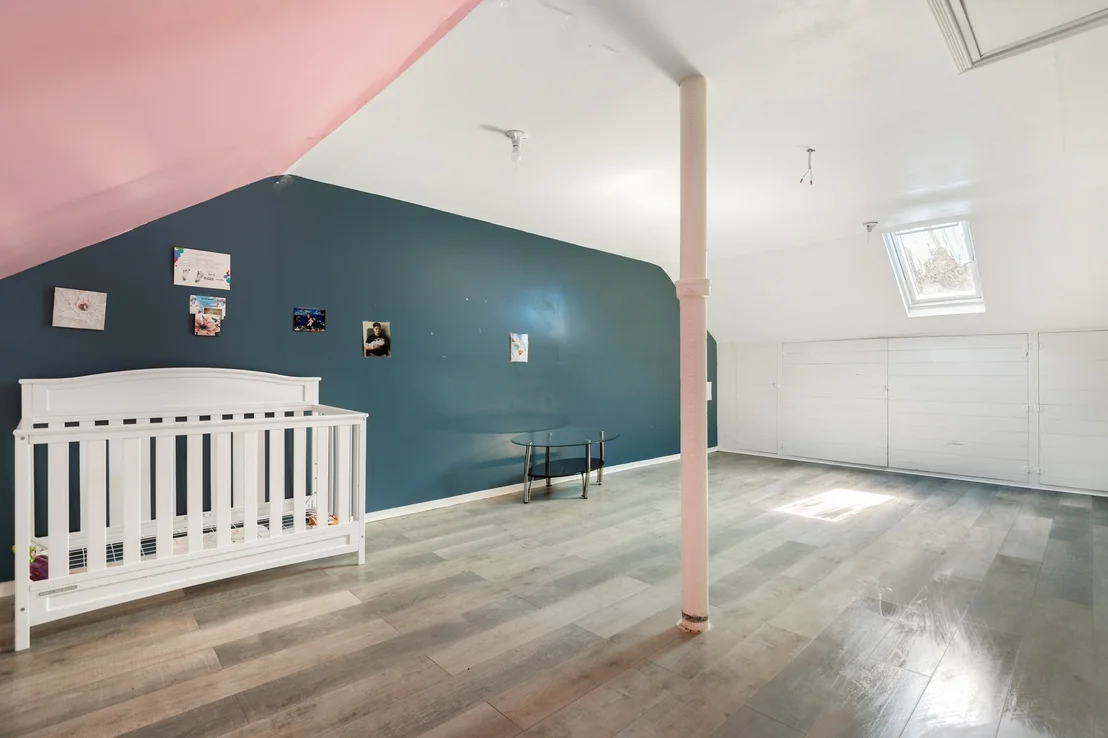 Photo of 1506 Hawthorne Drive
