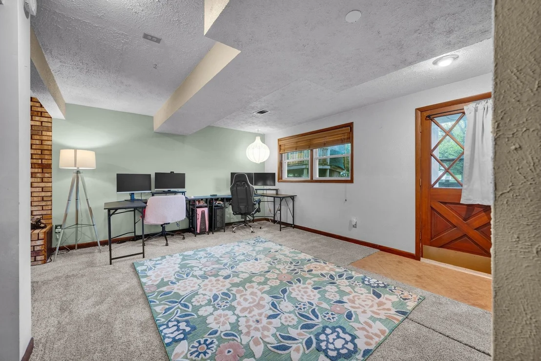 Photo of 9616 Morel Drive