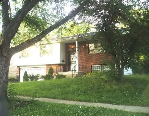 Photo of 17001 LOCUST Drive