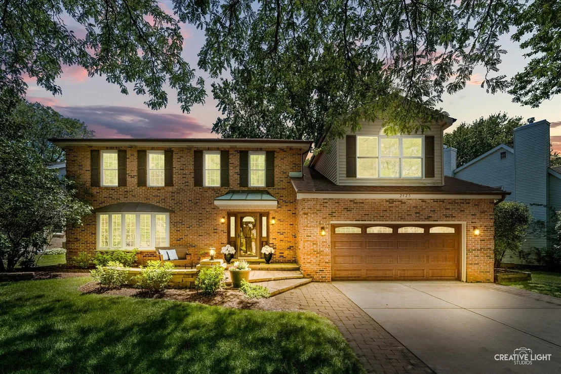 Photo of 2425 Tanglewood Drive