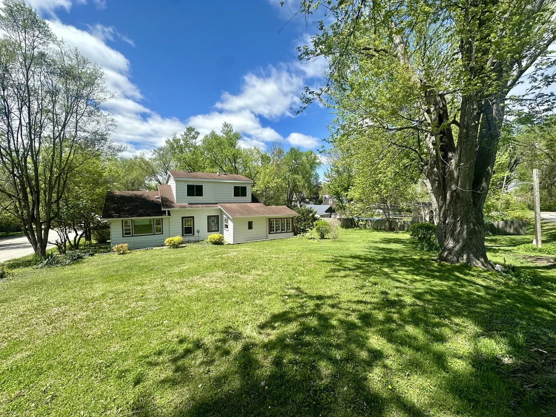Photo of 35397 N 1st Avenue