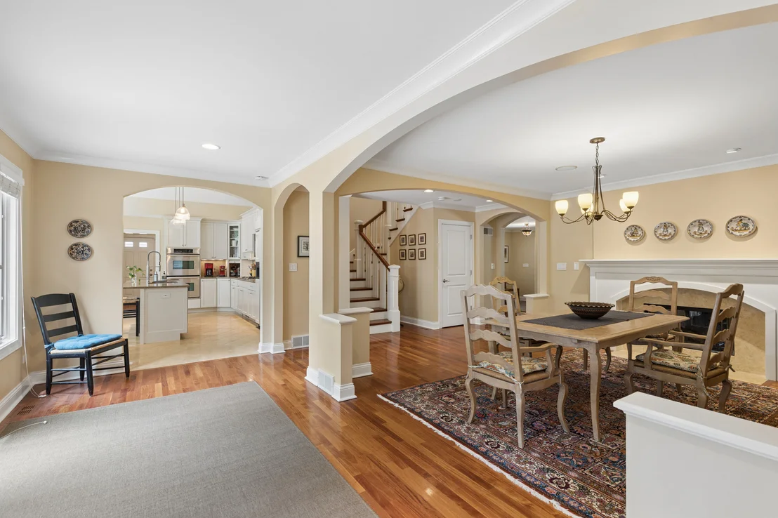 Photo of 860 Kenton Road