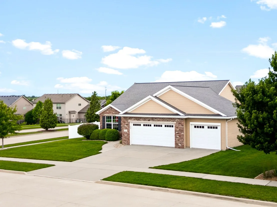 Photo of 2600 Fieldstone Court
