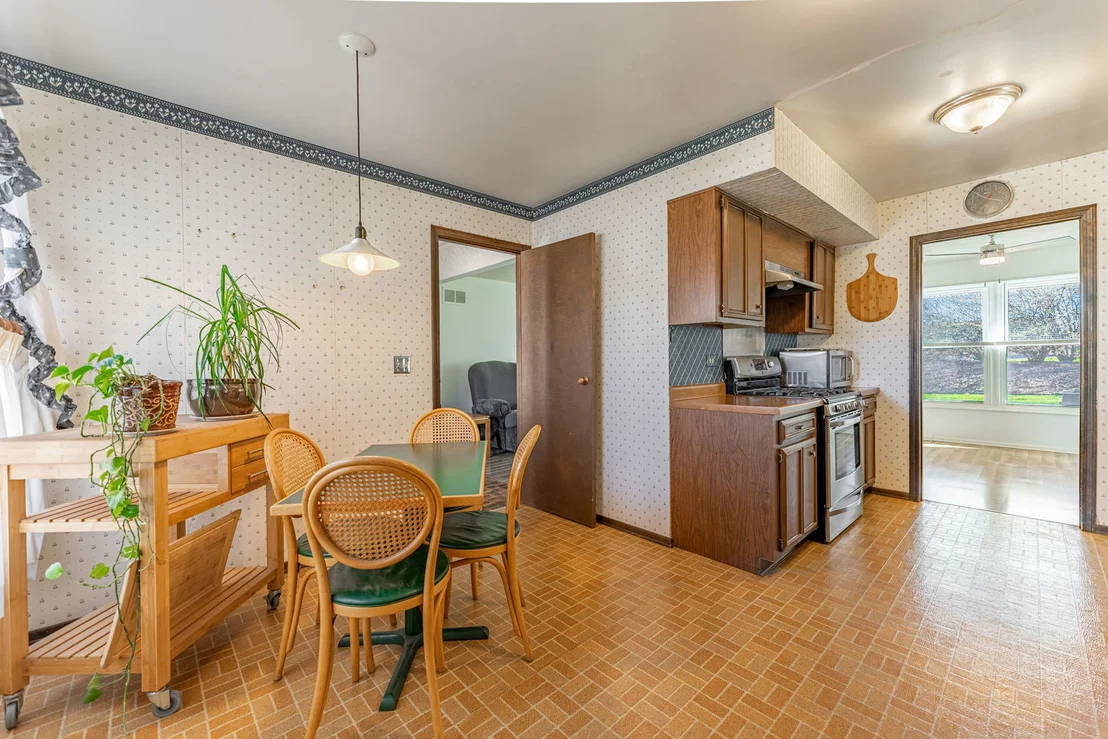 Photo of 137 Harding Drive