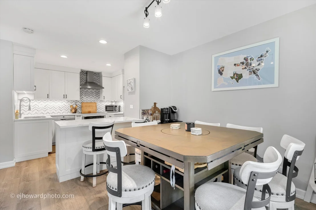 Photo of 2S758 Timber Drive
