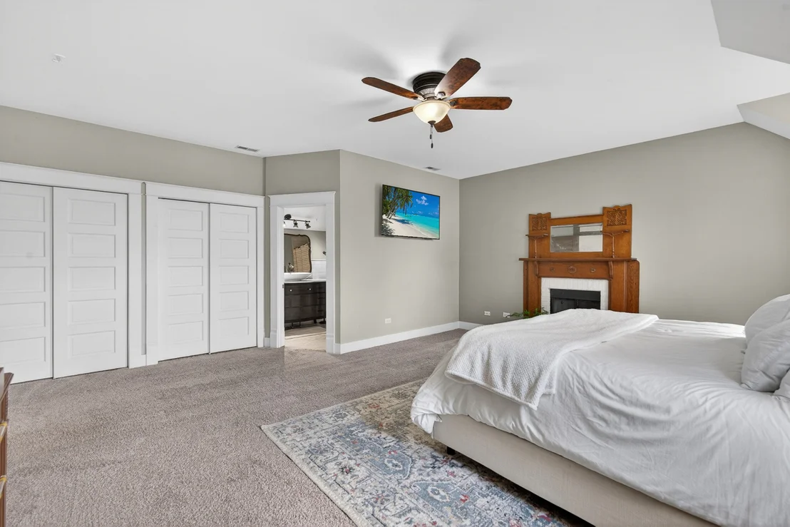 Photo of 28364 N Lakeview Circle