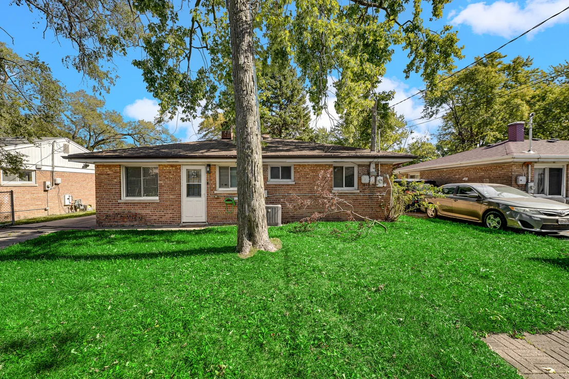 Photo of 17218 Walter Street