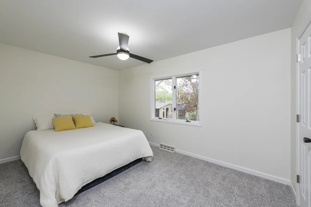 Photo of 1826 Willow Road
