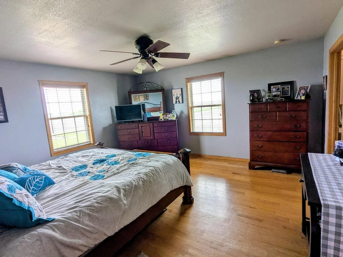 Photo of 720 Smit Road