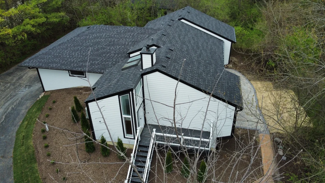 Photo of 6739 Lakeridge Drive