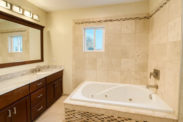 Photo of 406 Juniper Drive