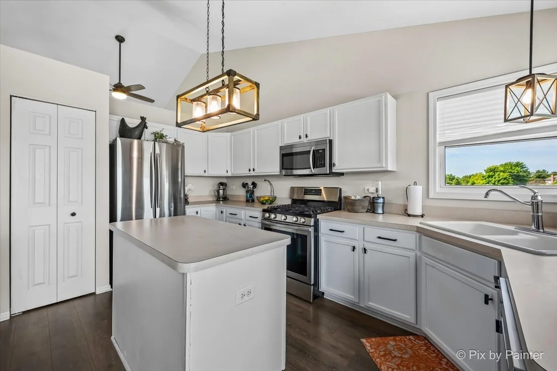 Photo of 2827 Brett Drive