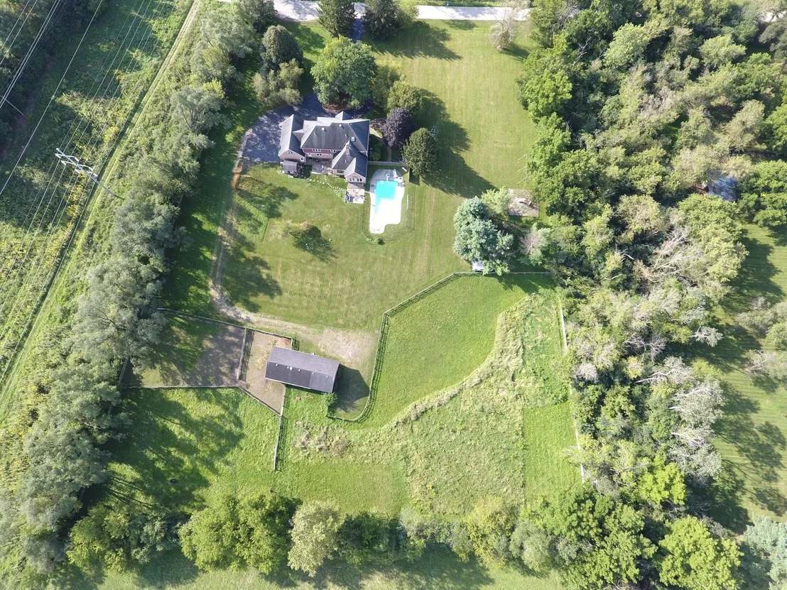 Photo of 122 Deepwood Road