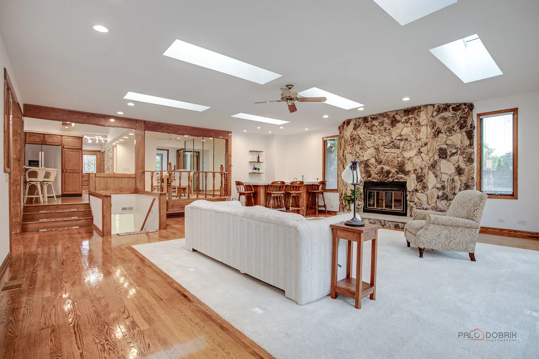 Photo of 605 N Windsor Drive