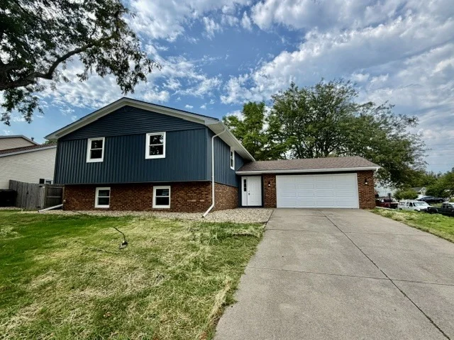 Photo of 104 Suelynn Drive