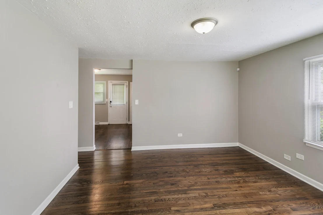 Photo of 15403 Cherry Lane