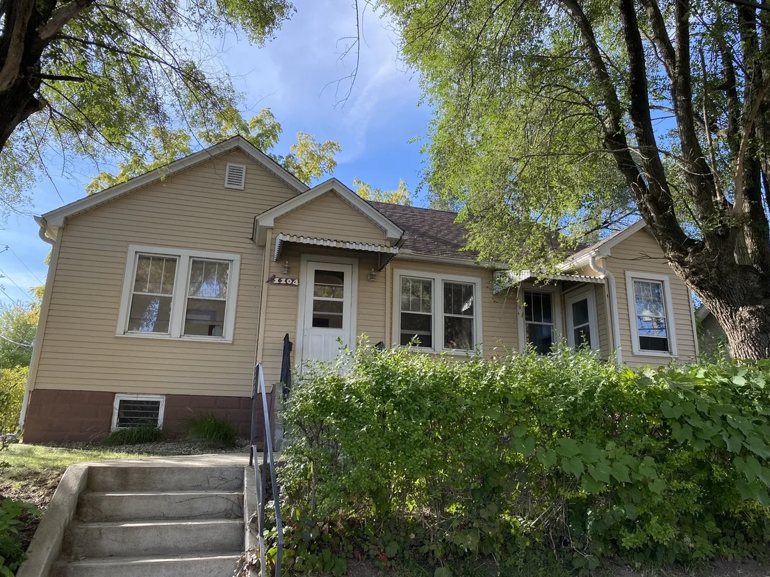 Photo of 1104 Pulaski Street