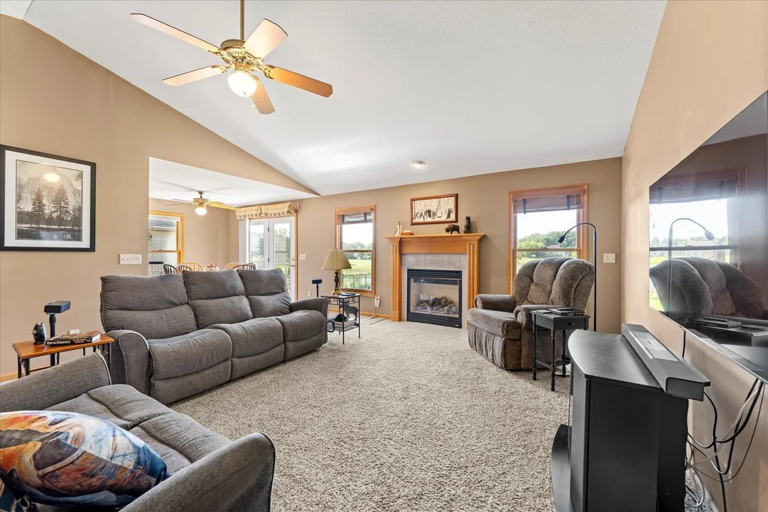 Photo of 507 Deerpath Drive