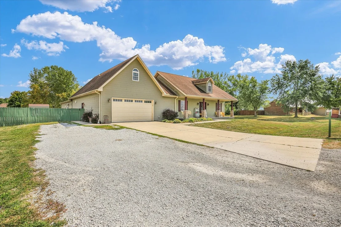 Photo of 48 Nightingale Circle