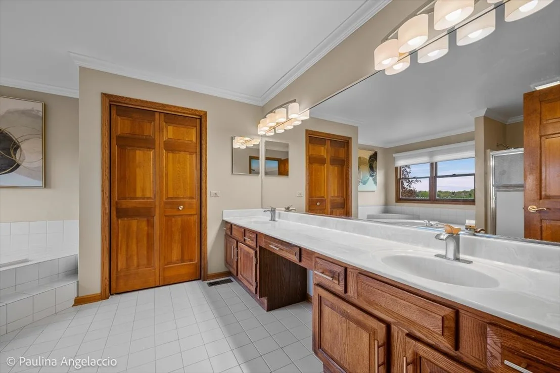 Photo of 1713 Edgewood Drive
