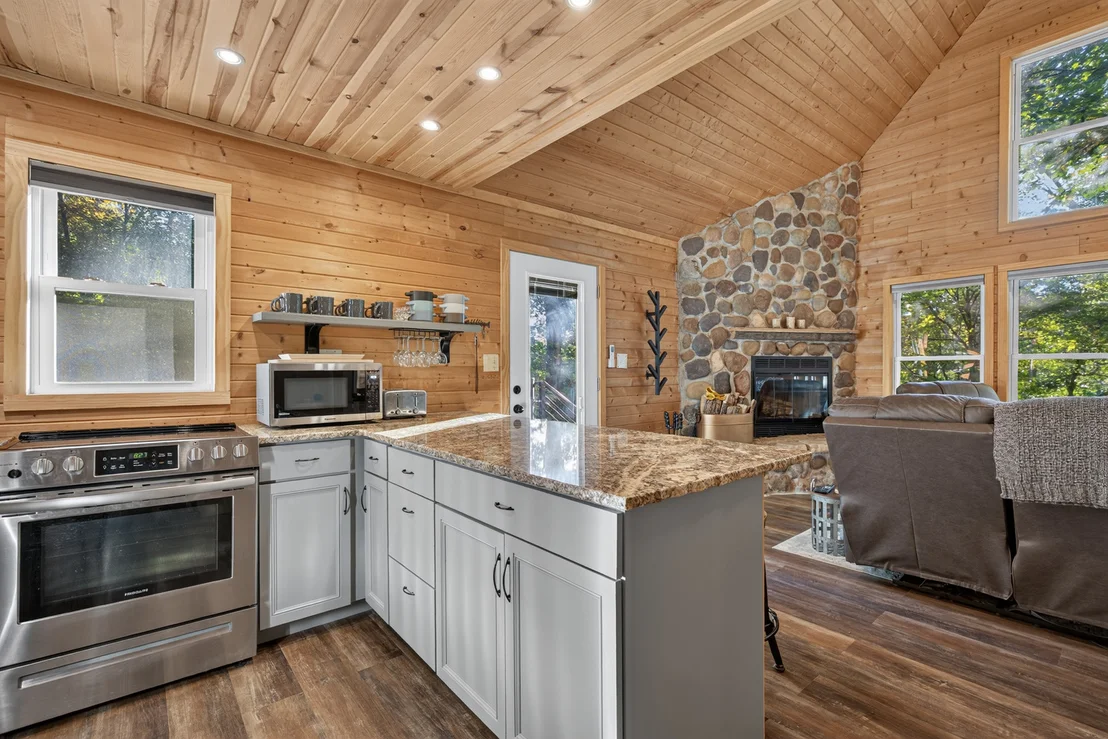 Photo of 702 Walnut Hill Circle