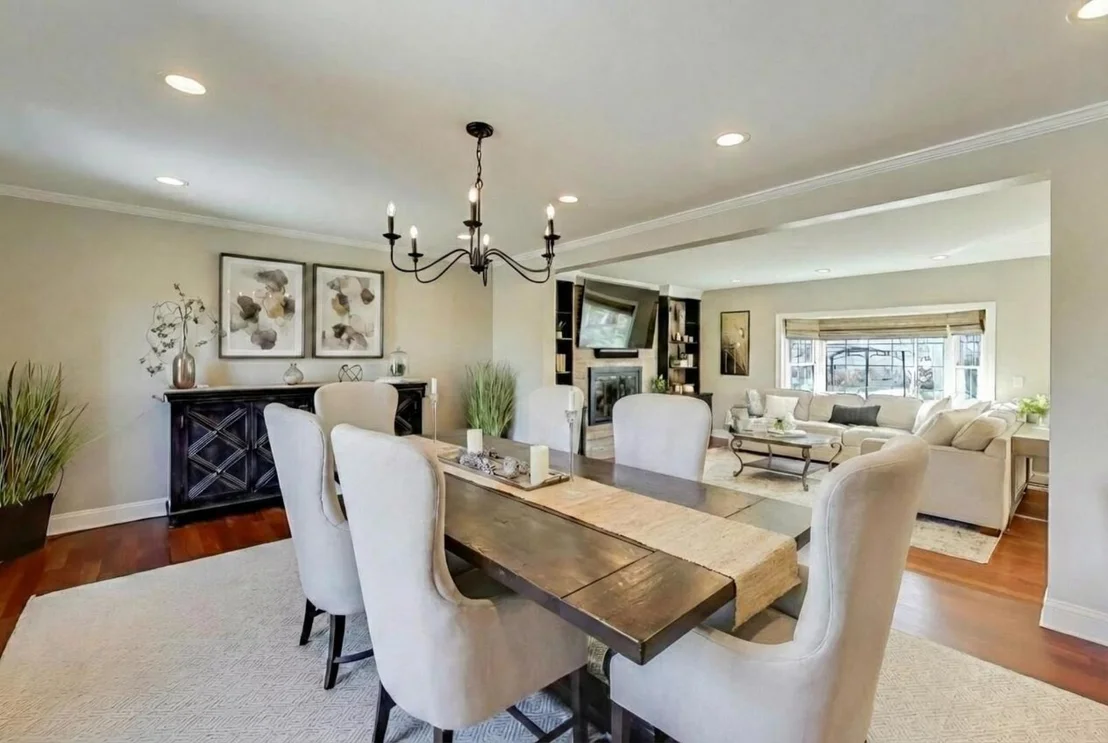 Photo of 829 Heatherstone Drive