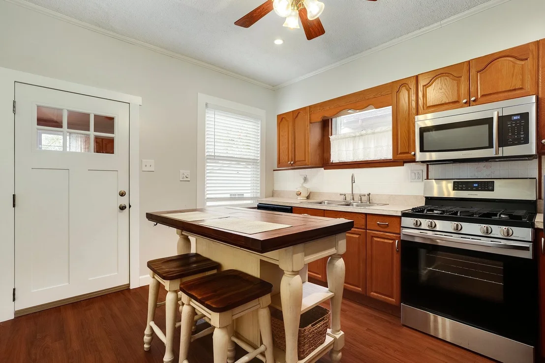 Photo of 6941 29th Place