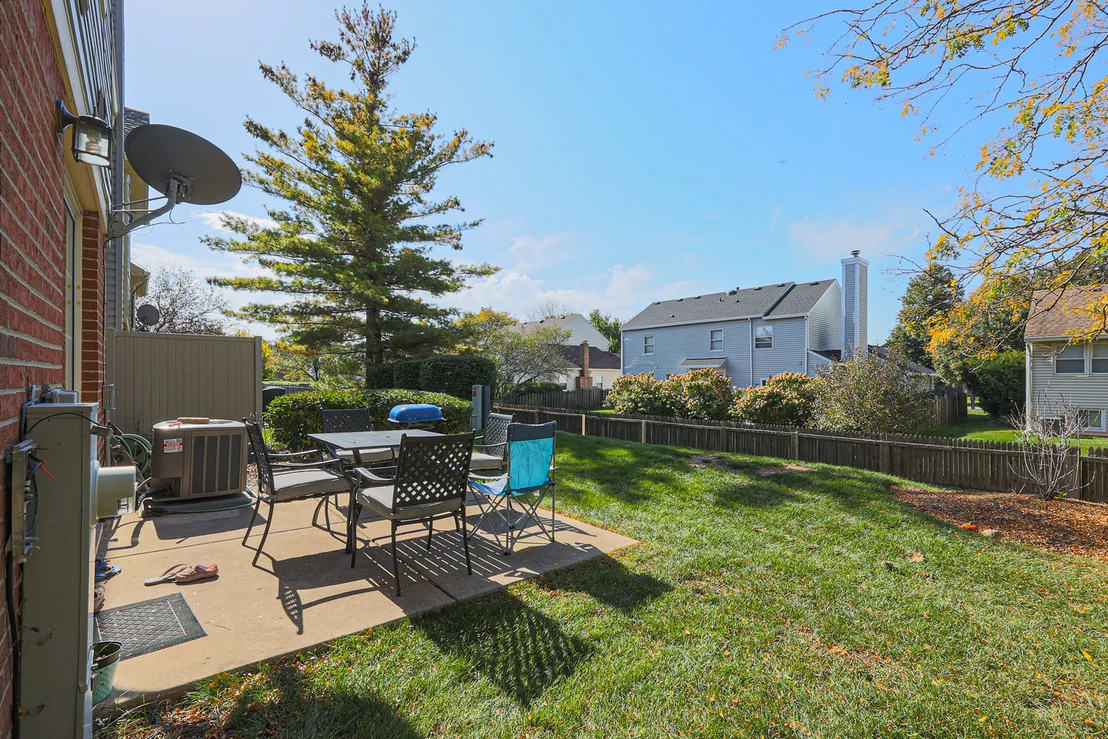 Photo of 270 Manor Drive