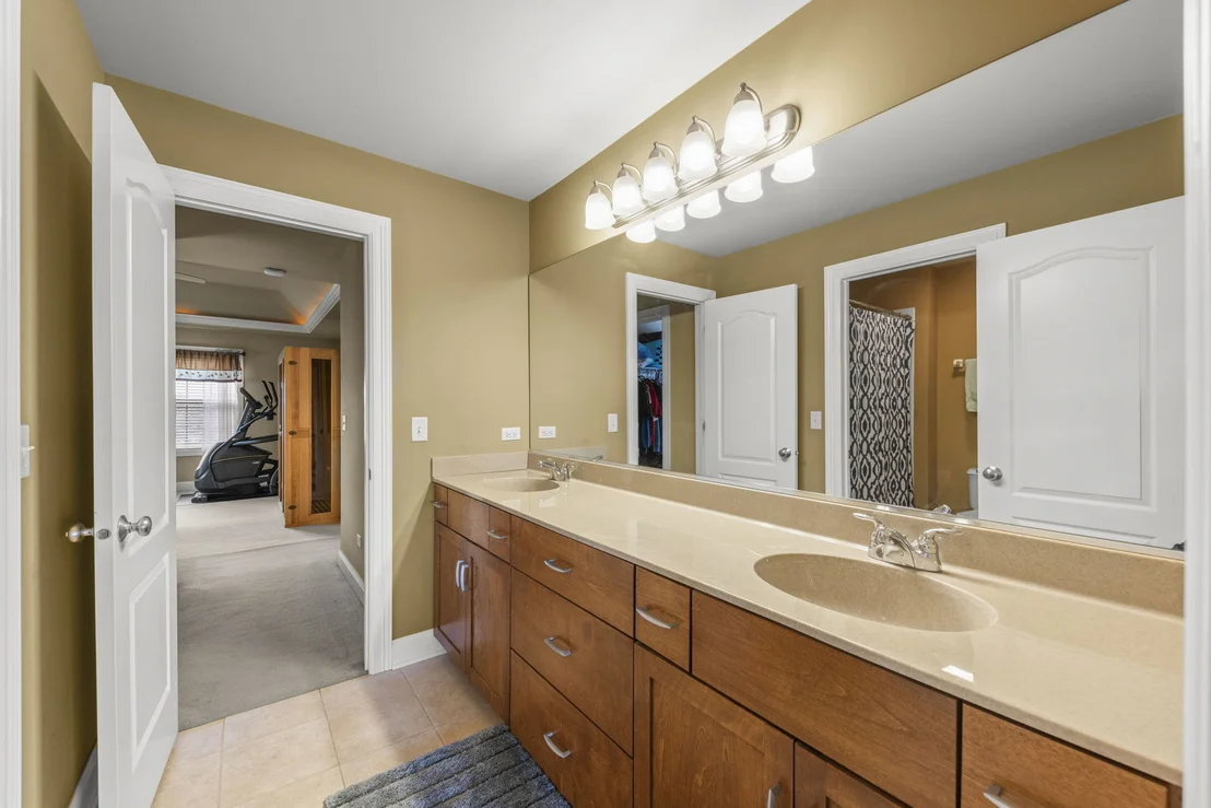 Photo of 16022 S Selfridge Circle