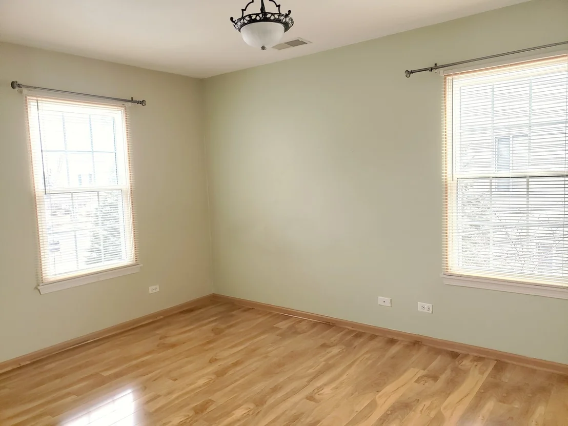 Photo of 641 W JONATHAN Drive
