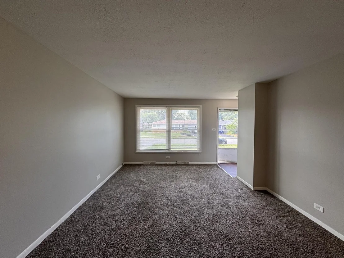Photo of 3312 Maple Lane