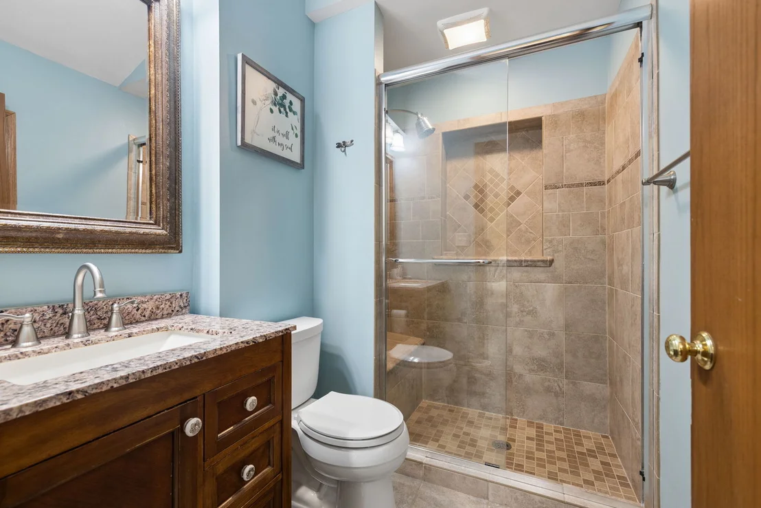 Photo of 11S634 Mcgrath Lane