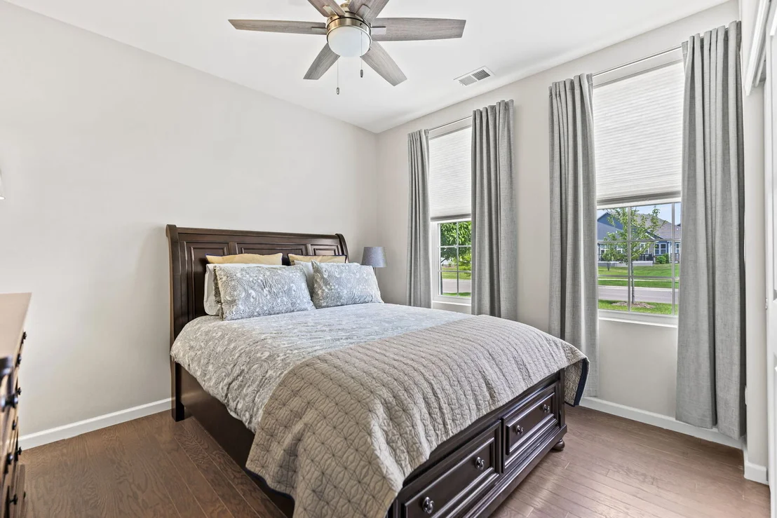 Photo of 1S056 Rhoads Way