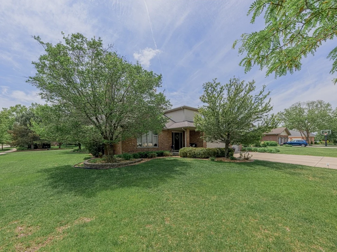 Photo of 12097 Heinecke Drive