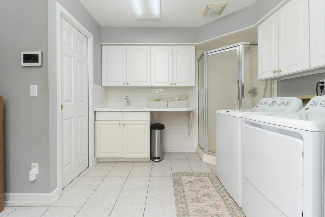 Photo of 206 Fleetwood Drive