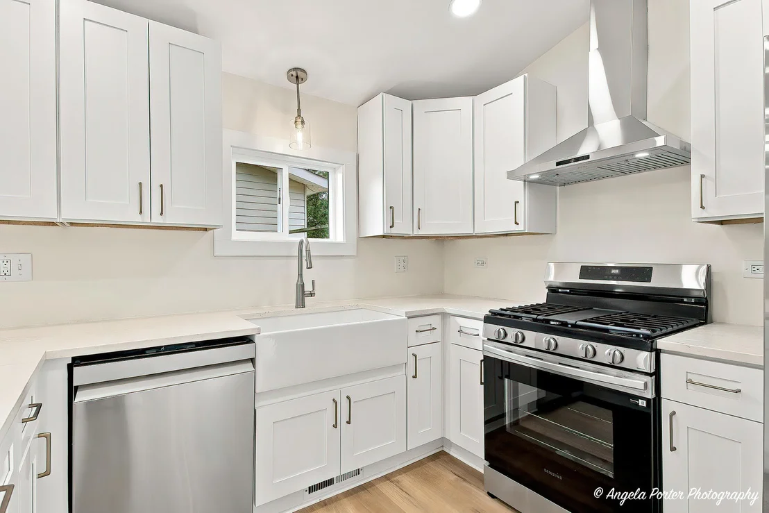 Photo of 2929 Central Road
