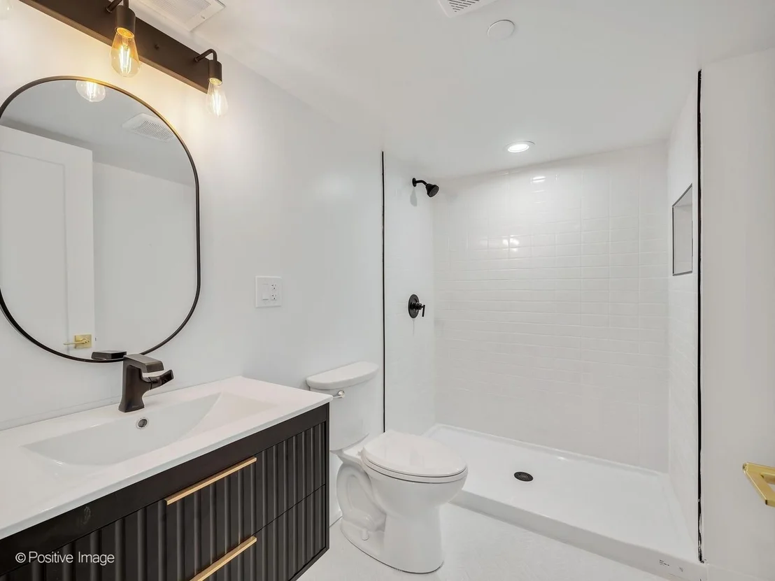 Photo of 751 Sunnyside Road