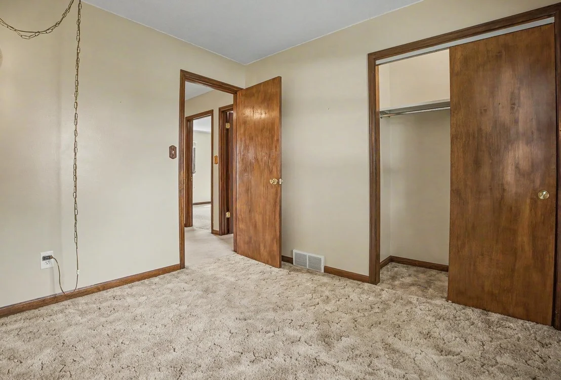 Photo of 10 Imperial Drive