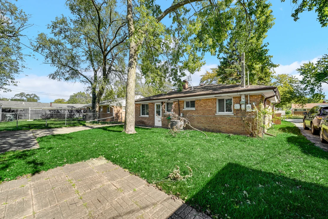 Photo of 17218 Walter Street
