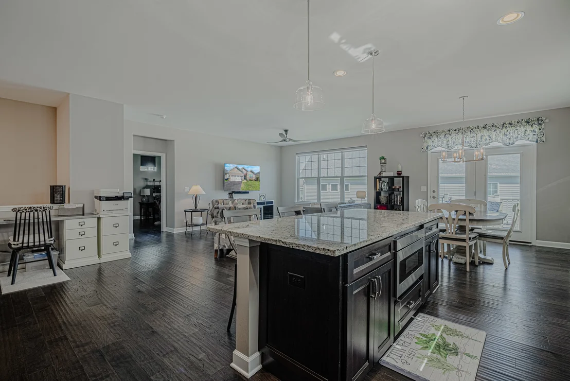 Photo of 211 N Sunset Lane