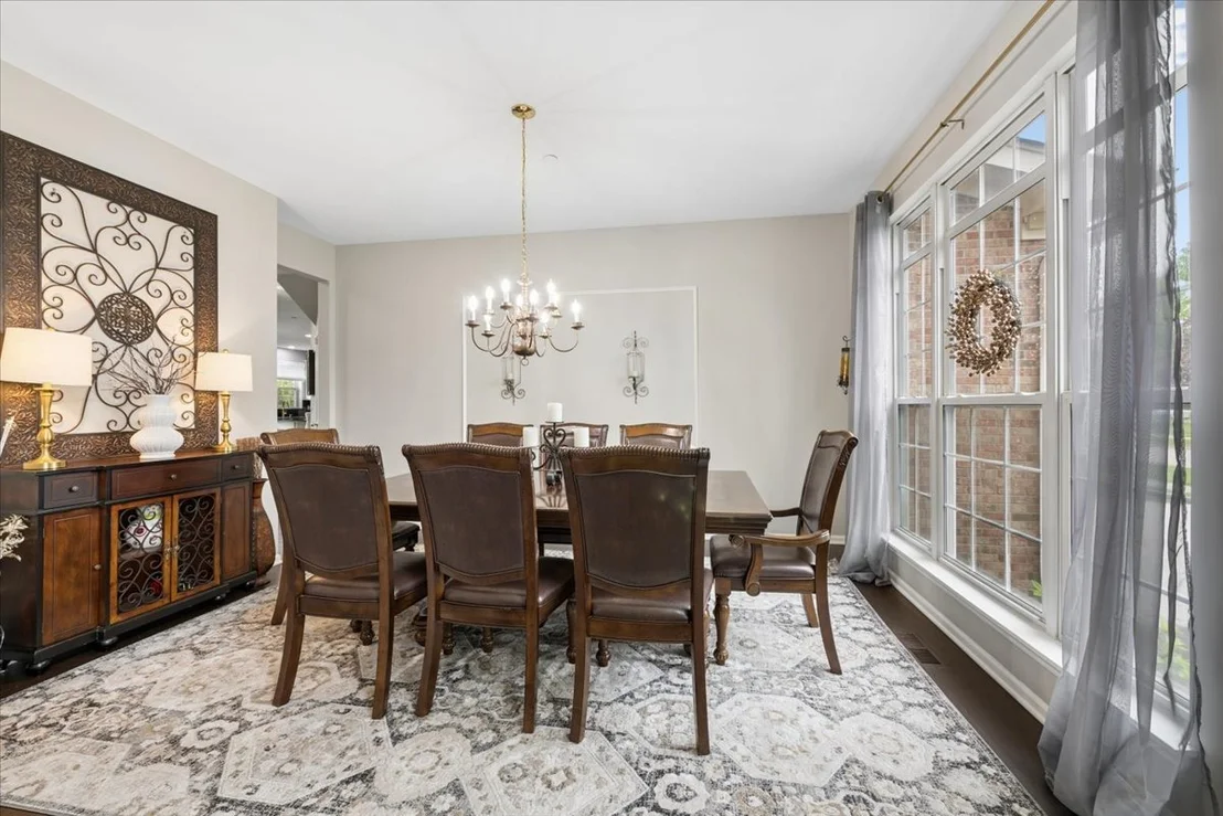 Photo of 5423 SWAN Circle
