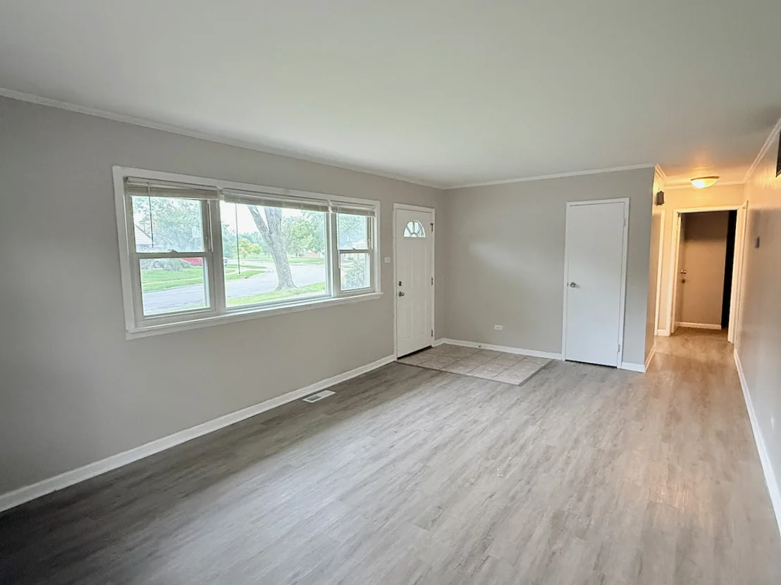 Photo of 338 Waldmann Drive