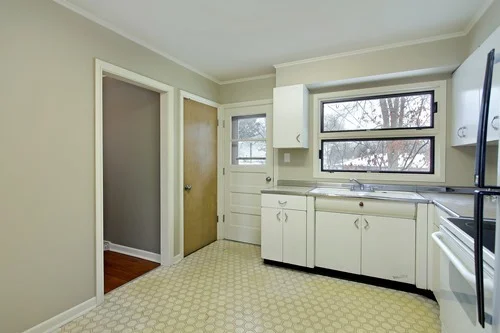 Photo of 1003 Whitfield Road