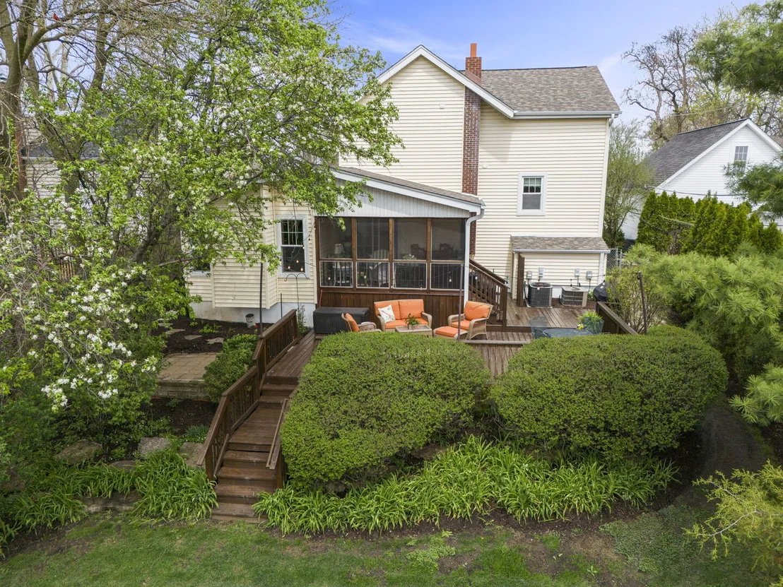 Photo of 283 HILLSIDE Avenue