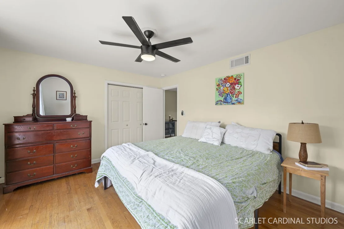 Photo of 1506 Wakeman Avenue