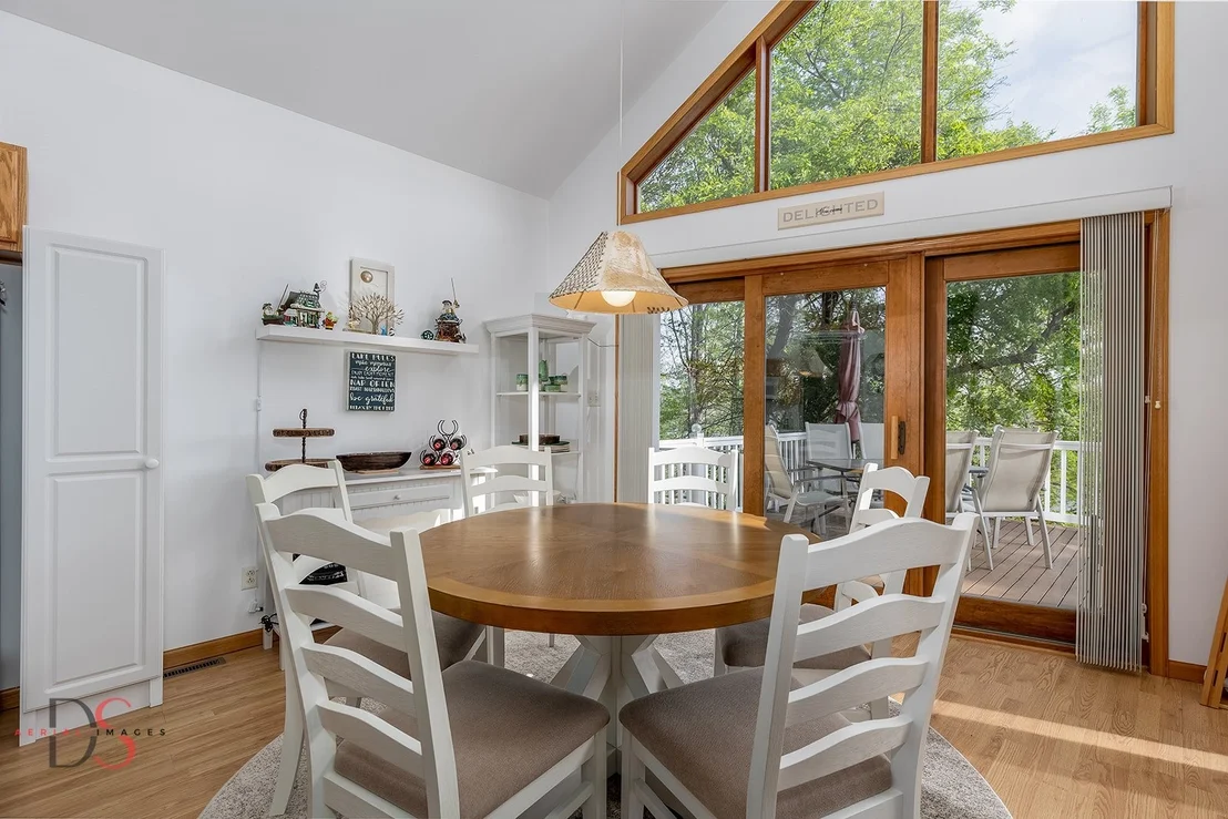 Photo of 1419 Shoreline Drive
