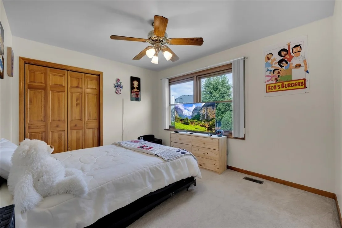 Photo of 236 Isleview Drive