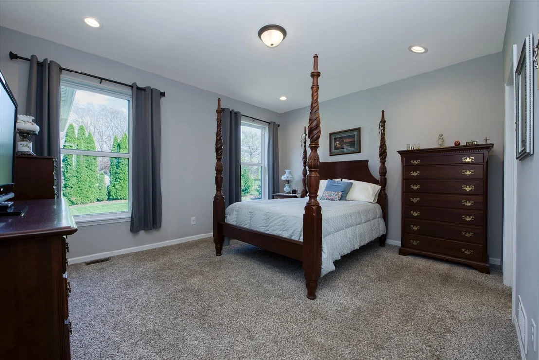 Photo of 1014 Persimmon Drive