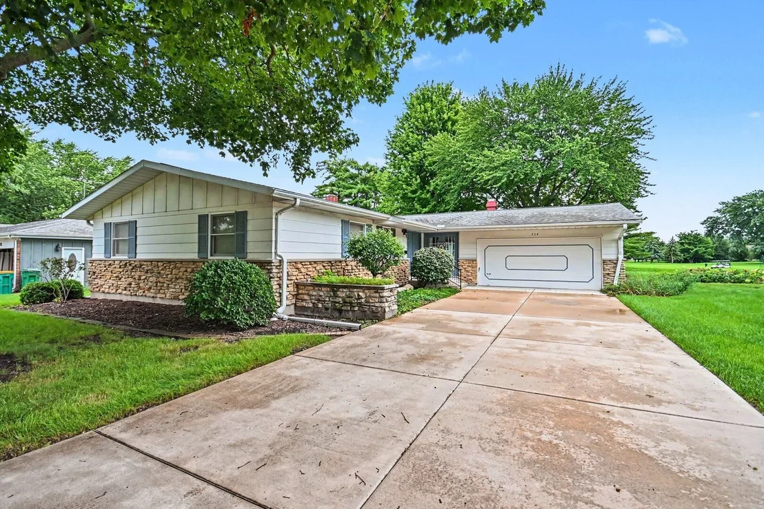 Photo of 524 Parkside Drive