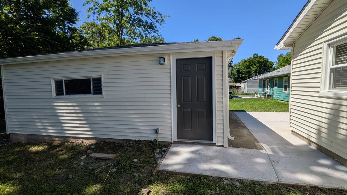 Photo of 527 Sehring Street